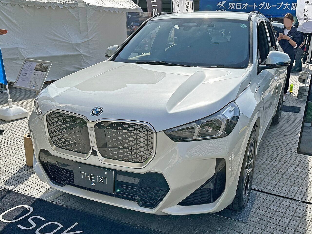 2023 BMW iX1