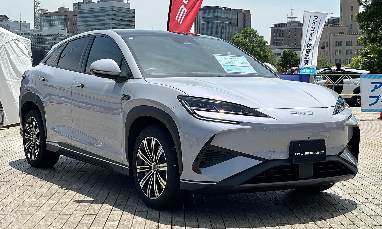 2025 BYD Sealion 7