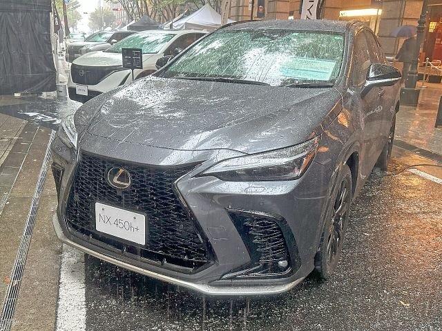 2022 Lexus NX 450h+